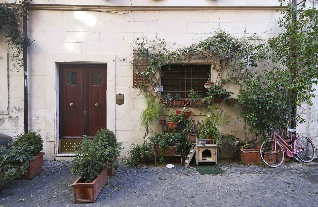 Leopardo 28 - Loft In Trastevere Rome Extérieur photo